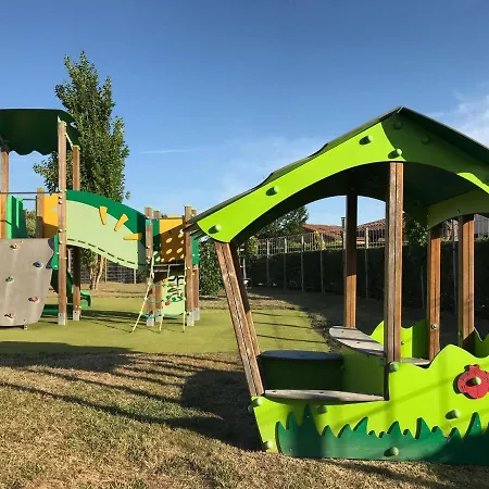 In With Golf & Pool Access Les Forges (Deux-Sevres)