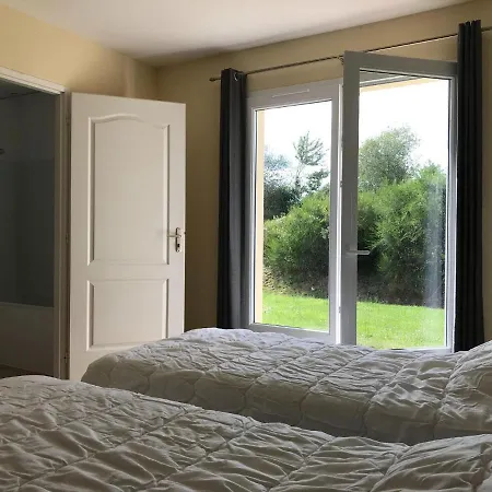 In With Golf & Pool Access Σπίτι διακοπών