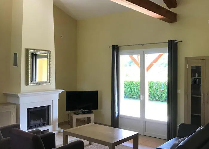 Сasa de vacaciones In With Golf & Pool Access *