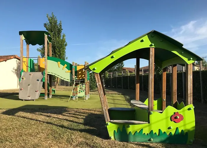 In With Golf & Pool Access Les Forges (Deux-Sevres)