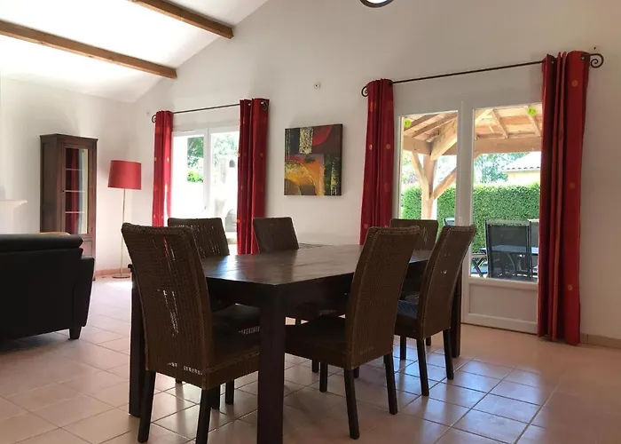 In With Golf & Pool Access